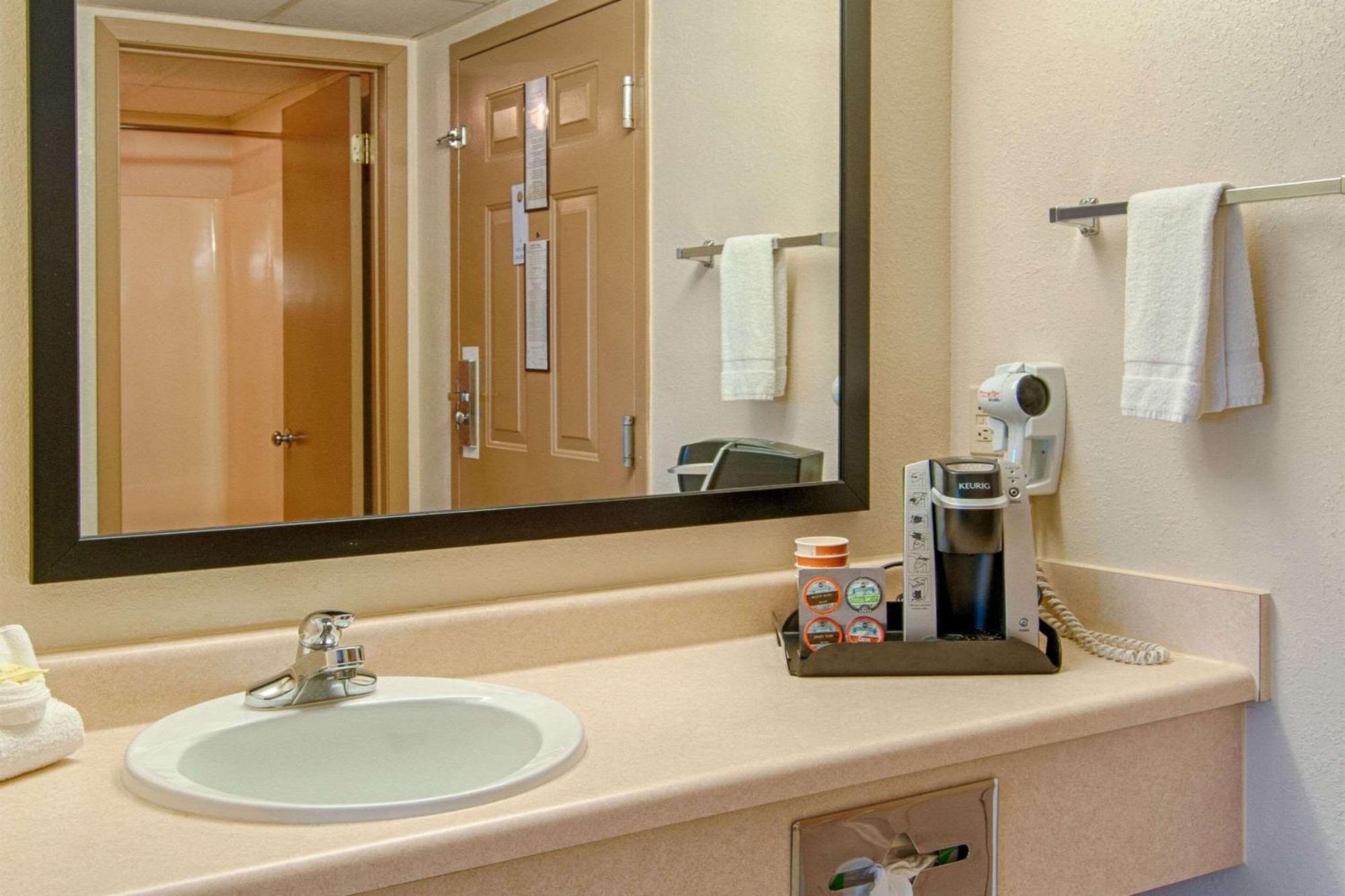 Park Tower Inn Pigeon Forge Buitenkant foto